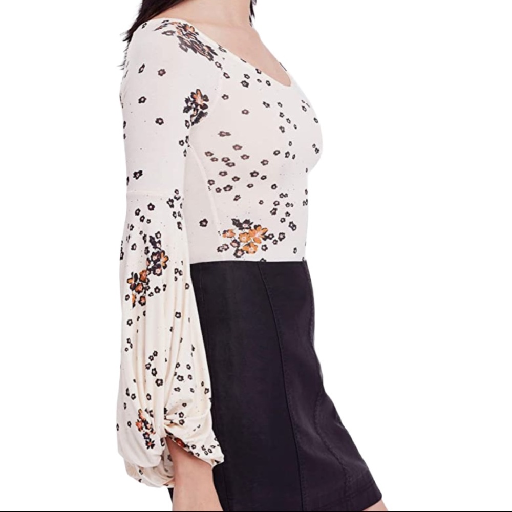 NEW Free People To The Tropics Bodycon Top Cream Tea Floral Print Size XS - Picture 8 of 13